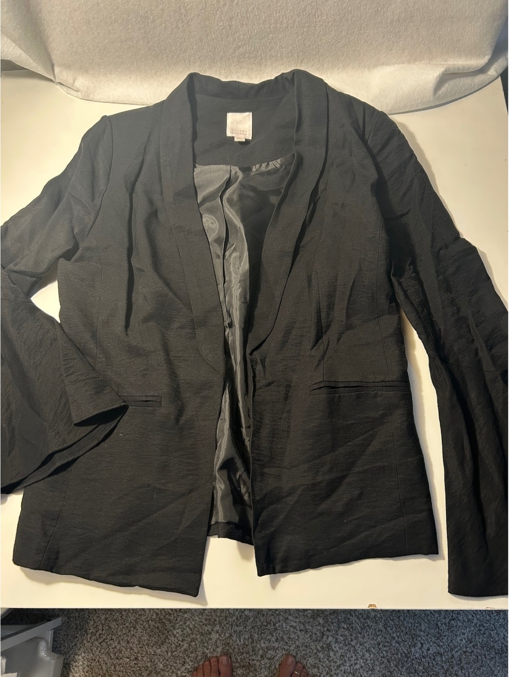 Lauren Conrad Black Blazer with Belle Sleeves